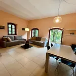 Borgo Del 1700 Le Scuderie - Bilocale Апартаменты