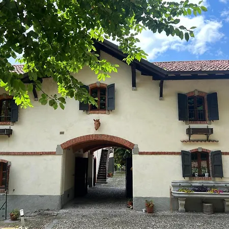 Апартаменты Borgo Del 1700 Le Scuderie - Bilocale *