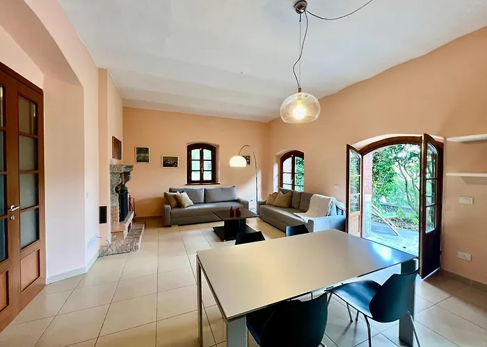 Borgo Del 1700 Le Scuderie - Bilocale * Travedona