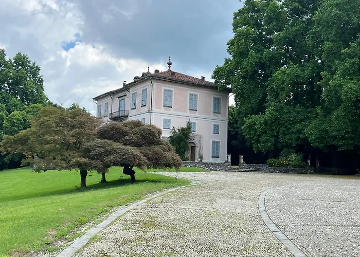 Borgo Del 1700 Le Scuderie - Bilocale Travedona